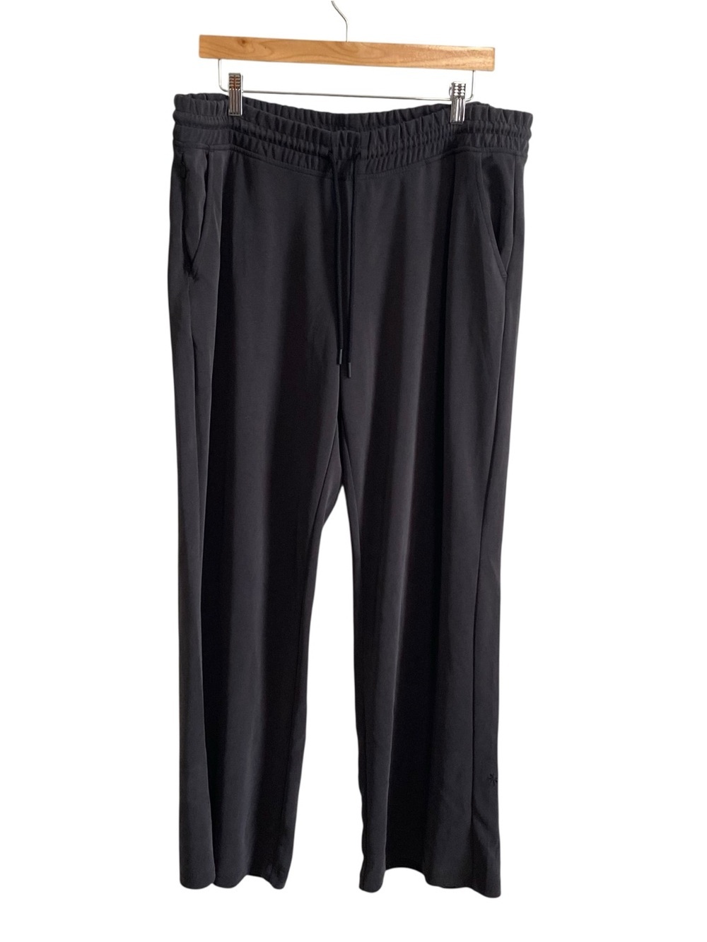 Athleta Washed Black Slate Seasoft Mid Rise Straight Pant Size XL